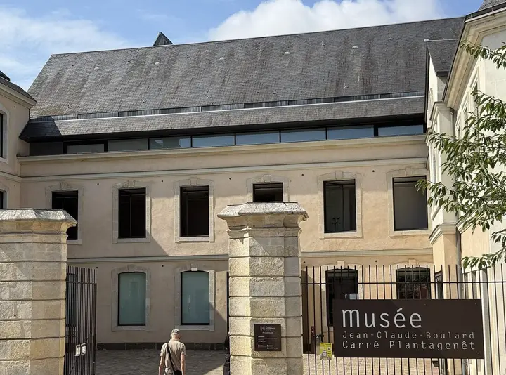Atelier en famille – Paléontologues du jurassique (8/12 ans)