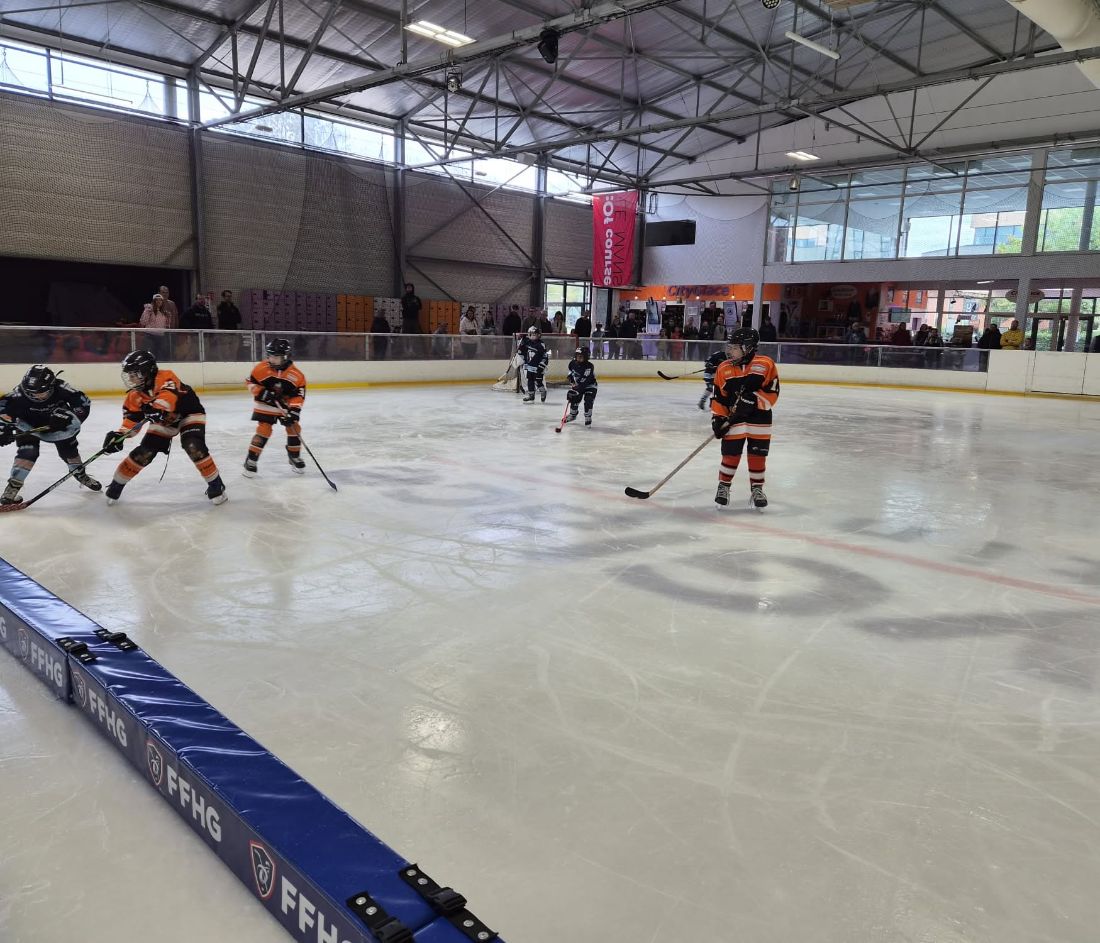 Plateau de hockey U11 à CityGlace
